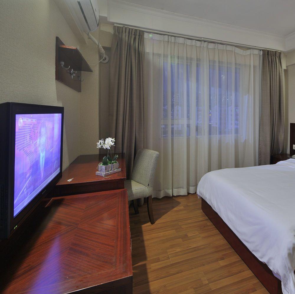 Paco Hotel Guangzhou Jiangtai Road Metro Branch Buitenkant foto