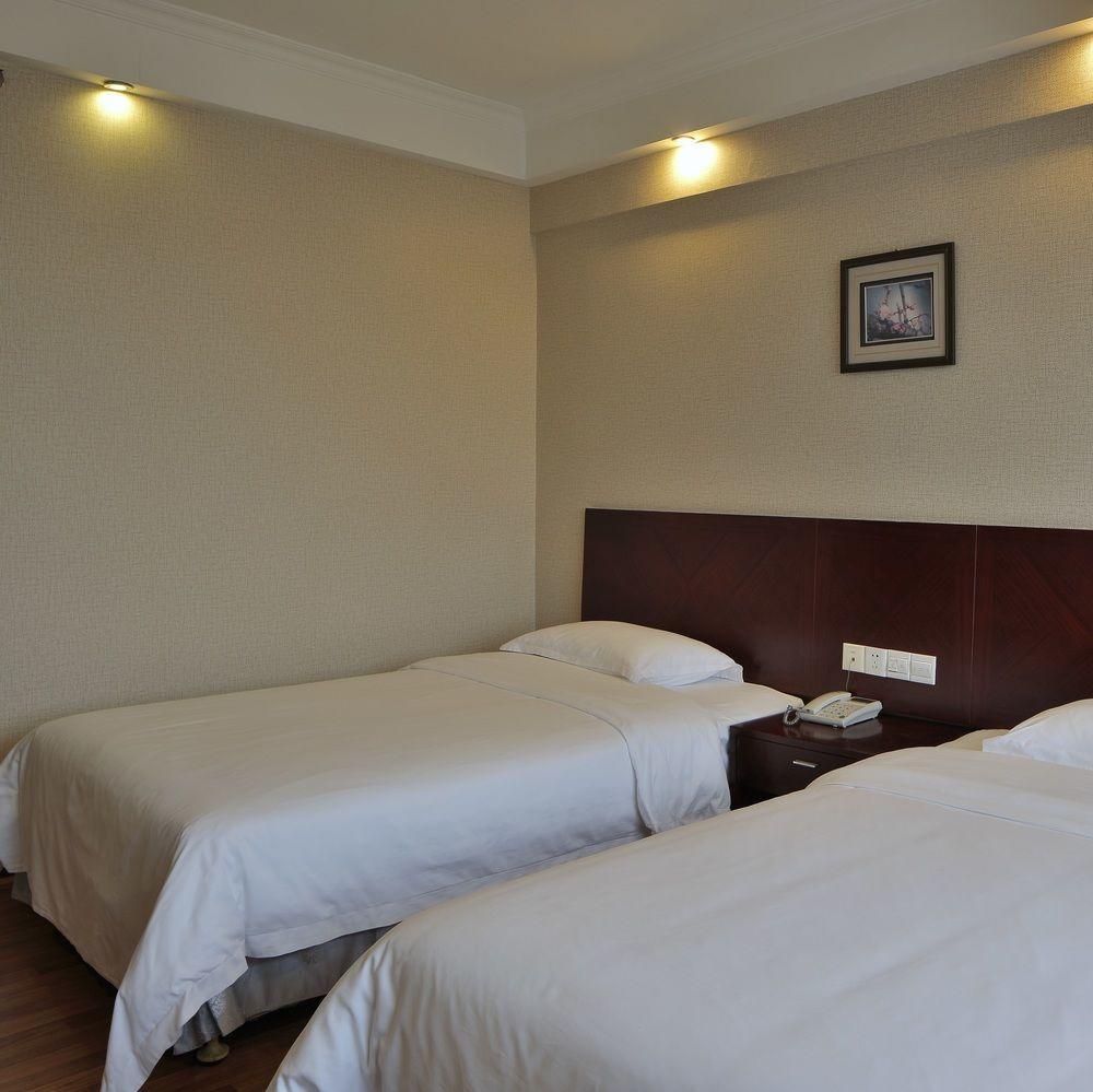 Paco Hotel Guangzhou Jiangtai Road Metro Branch Buitenkant foto
