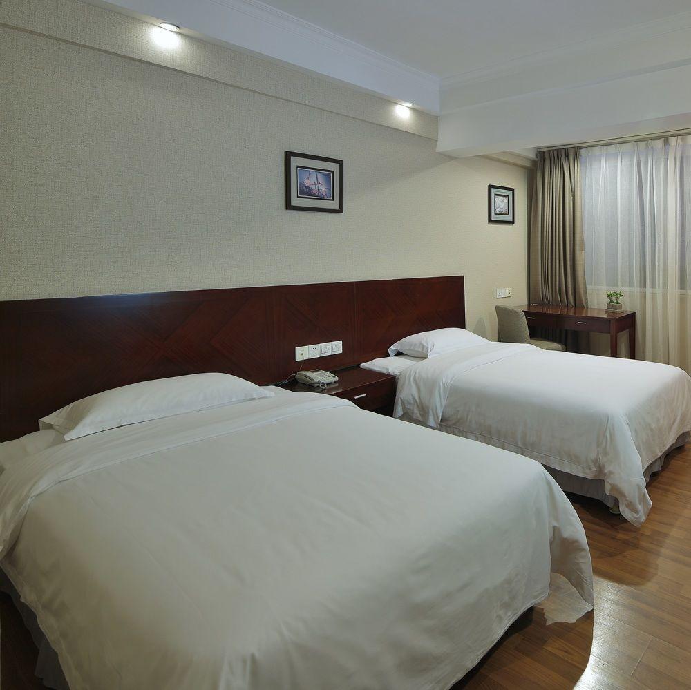 Paco Hotel Guangzhou Jiangtai Road Metro Branch Buitenkant foto
