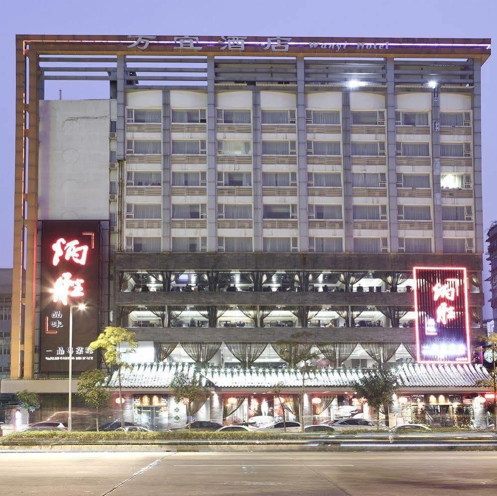 Paco Hotel Guangzhou Jiangtai Road Metro Branch Buitenkant foto