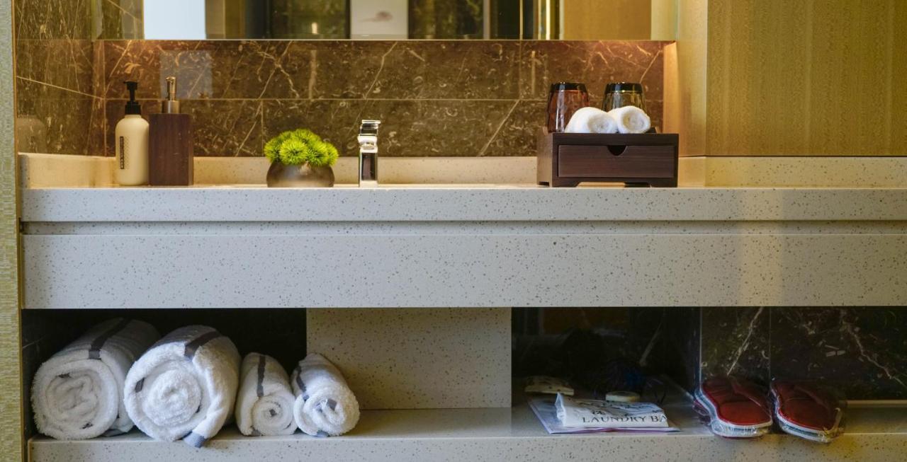 Paco Hotel Guangzhou Jiangtai Road Metro Branch Buitenkant foto
