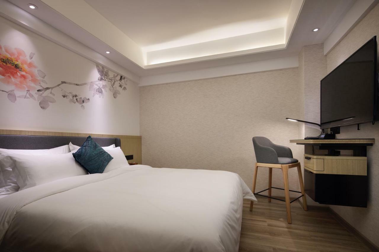 Paco Hotel Guangzhou Jiangtai Road Metro Branch Buitenkant foto