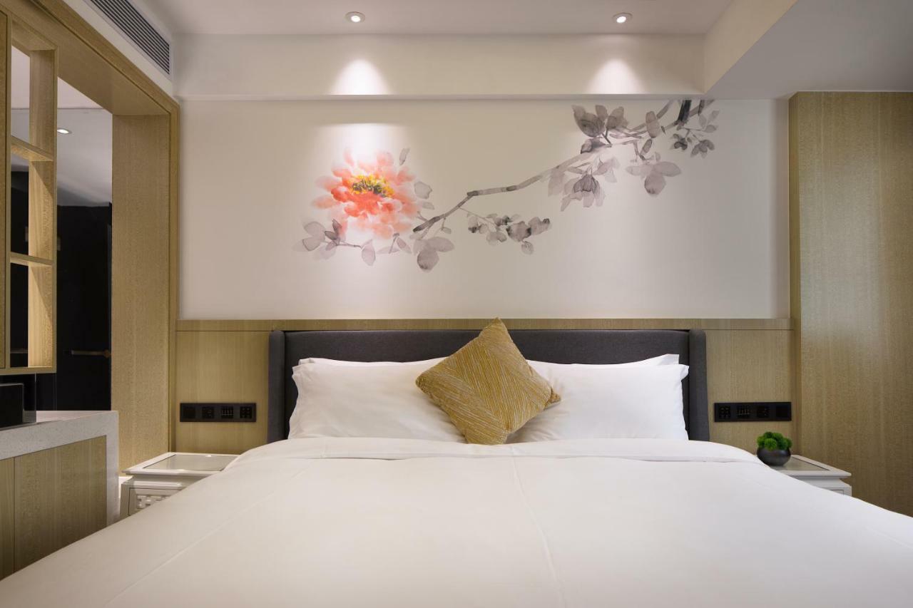 Paco Hotel Guangzhou Jiangtai Road Metro Branch Buitenkant foto