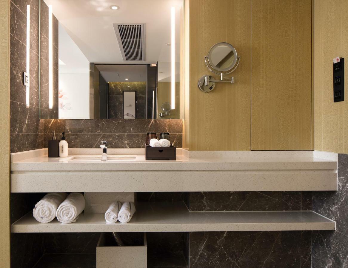 Paco Hotel Guangzhou Jiangtai Road Metro Branch Buitenkant foto
