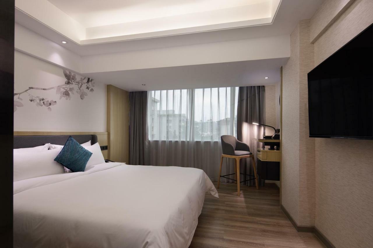 Paco Hotel Guangzhou Jiangtai Road Metro Branch Buitenkant foto